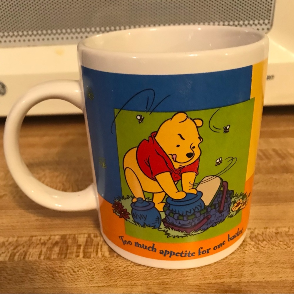 Coffee Cup Mug Disney Winnie the Pooh Too Much Appetite For One Basket-all$12.0 - Picture 3 of 7